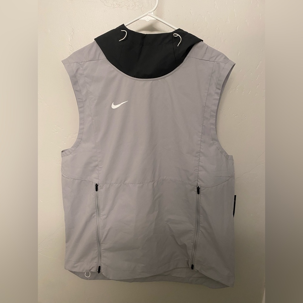 Nike Sleeveless Top